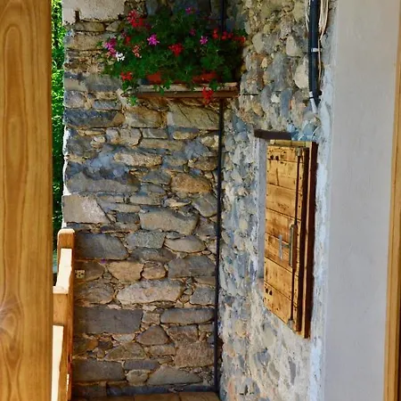 Alpesi faház Cavallaria Country House Valchiusella Brosso
