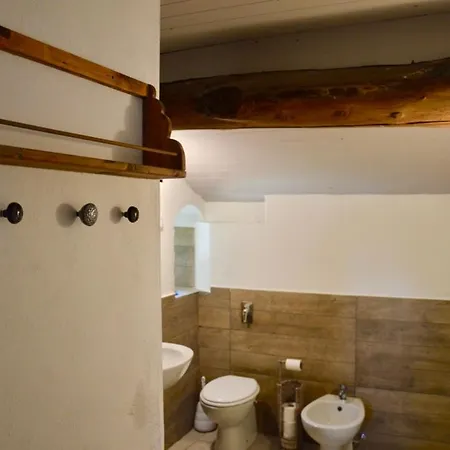 Cavallaria Country House Valchiusella Alpesi faház Brosso