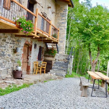 Cavallaria Country House Valchiusella *